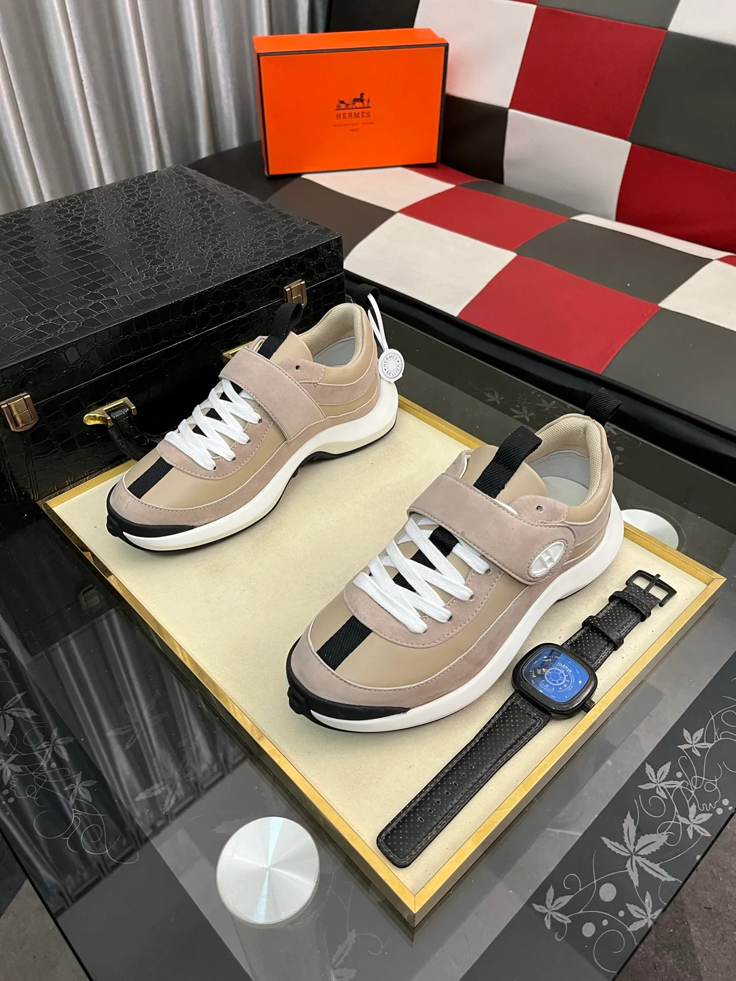 Men's shoes 💰660⌚️⌚️【HERMES】Hermès - High-end quality original order·Casual sports shoes -Upper: 🔝Nappa calfskin, suede calfskin, shoe body sewn brand ´H´ totem, tongue brand logo cloth label -Inner: water-dyed cowhide -Outsole: ultra-light TPU foam rubber; two-color molded outsole -Ultra-high quality control and fine workmanship: outstanding (high-end, noble and classy) -Size: 36-44 (45, can be customized)